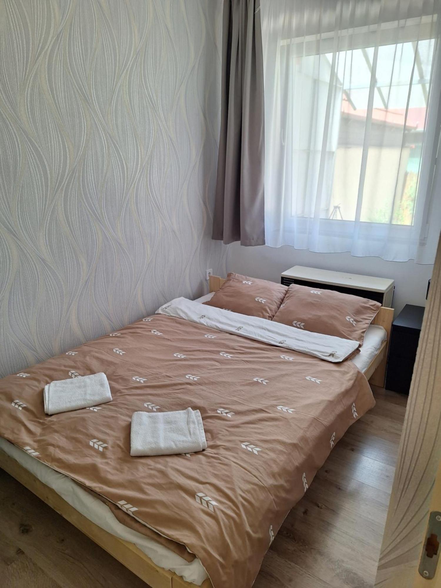 Hajdúszoboszló Nikolett Apartman מראה חיצוני תמונה