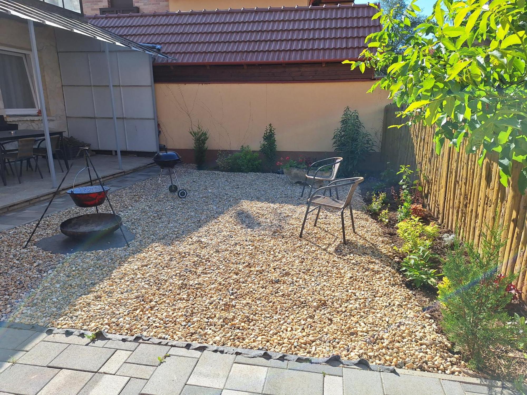 Hajdúszoboszló Nikolett Apartman מראה חיצוני תמונה